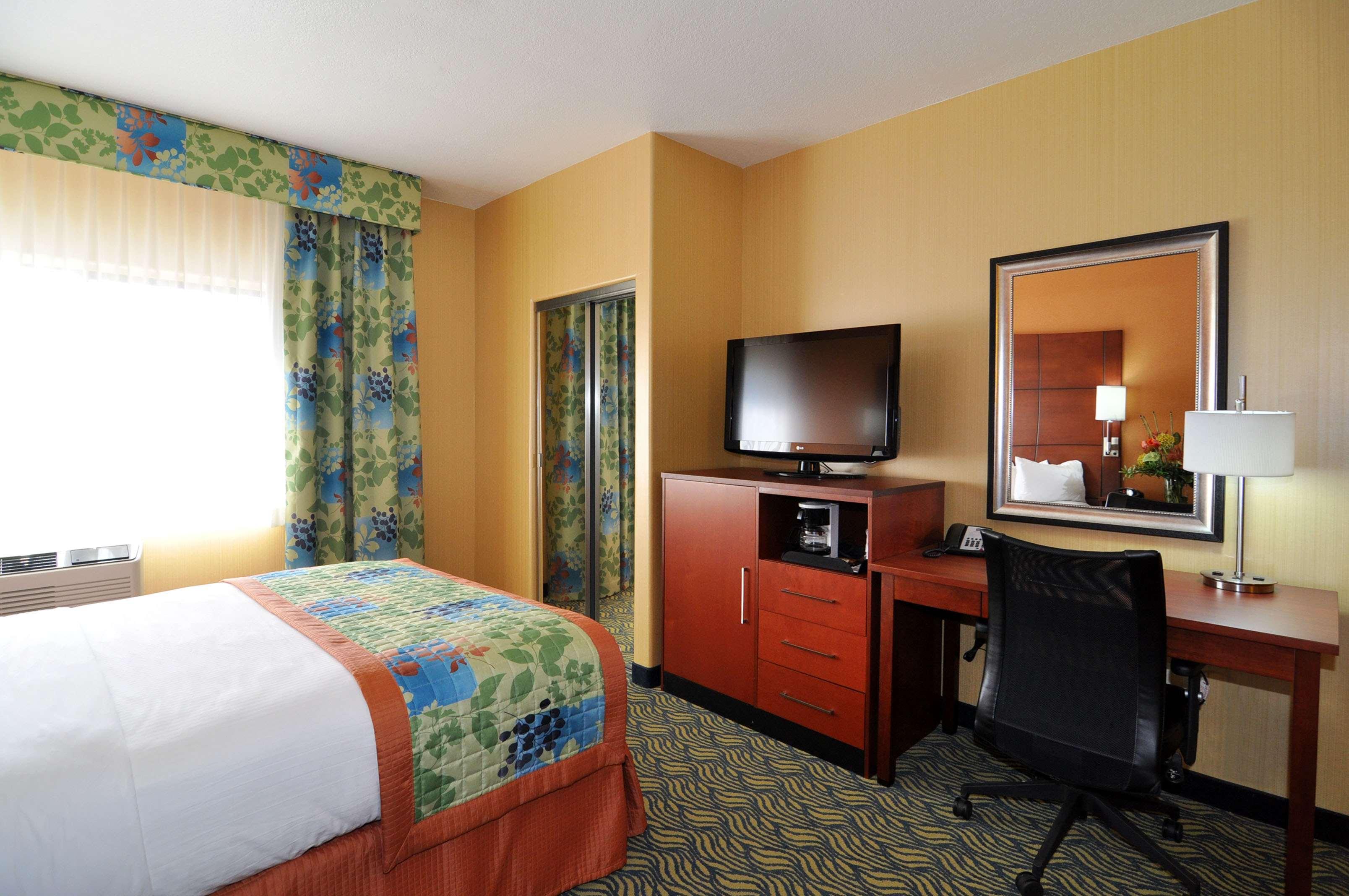 Best Western Plus Fresno Inn Rum bild