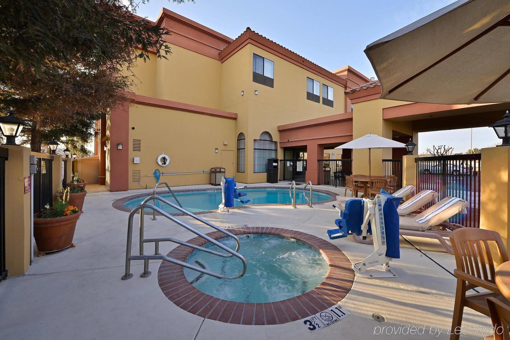 Best Western Plus Fresno Inn Exteriör bild