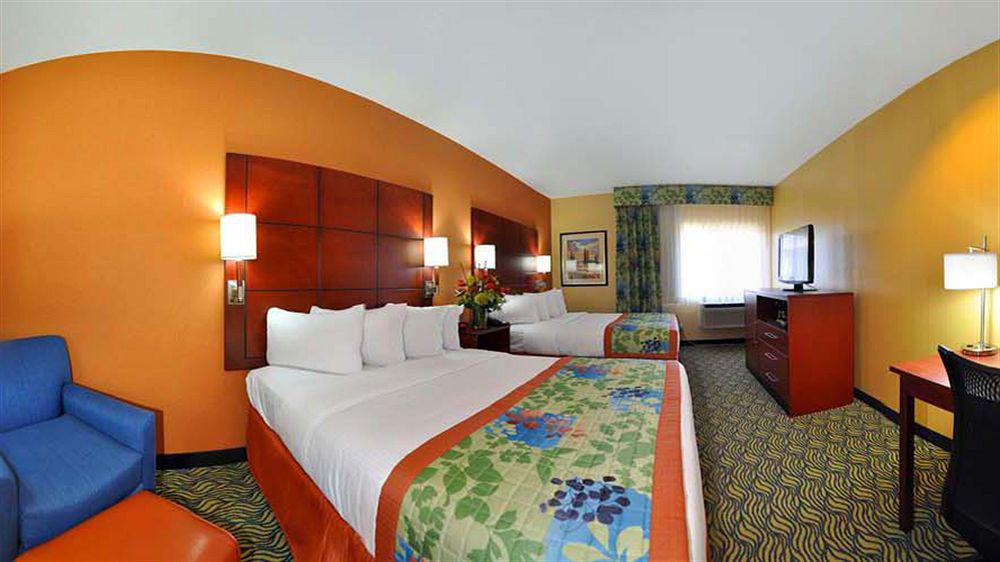 Best Western Plus Fresno Inn Exteriör bild